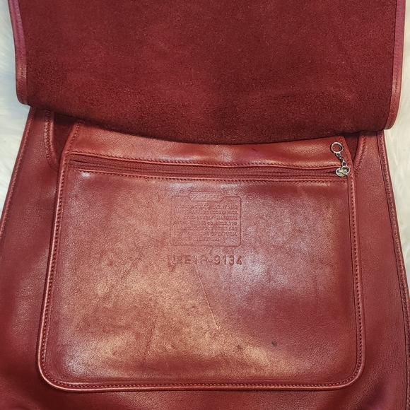 Coach Hippe Flap Vintage Red Leather Shoulder Bag #9134 - Picture 2 of 10